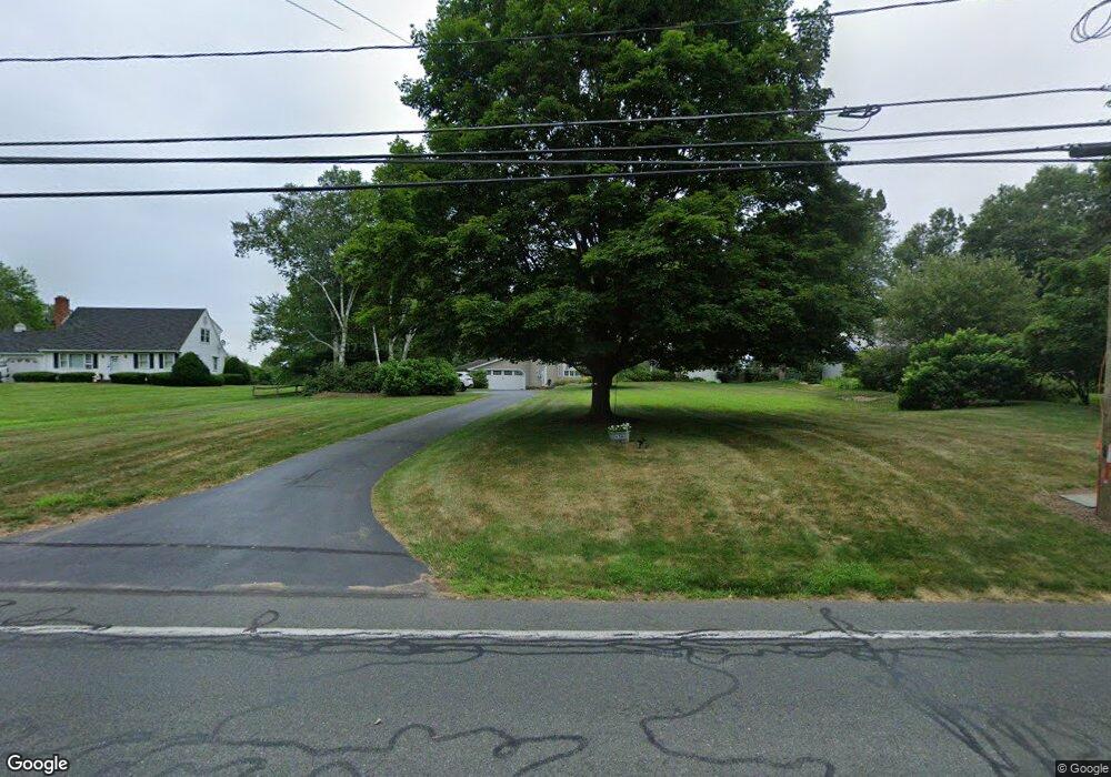 656 Mapleton Ave, Suffield, CT 06078 - photo 1