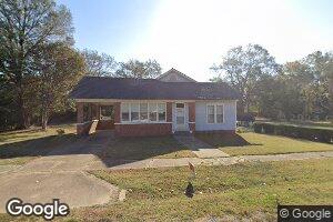 213 E Park S, Duncan, MS 38740