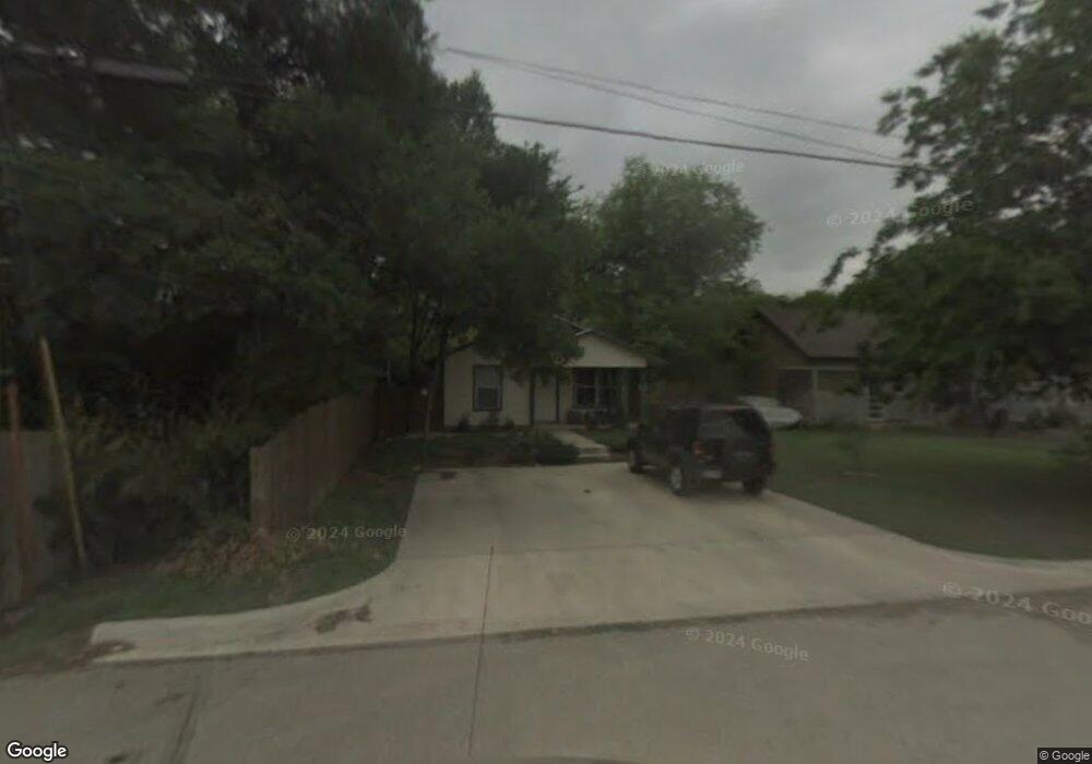 1238 W Martin Luther King Dr, San Marcos, TX 78666 - photo 1