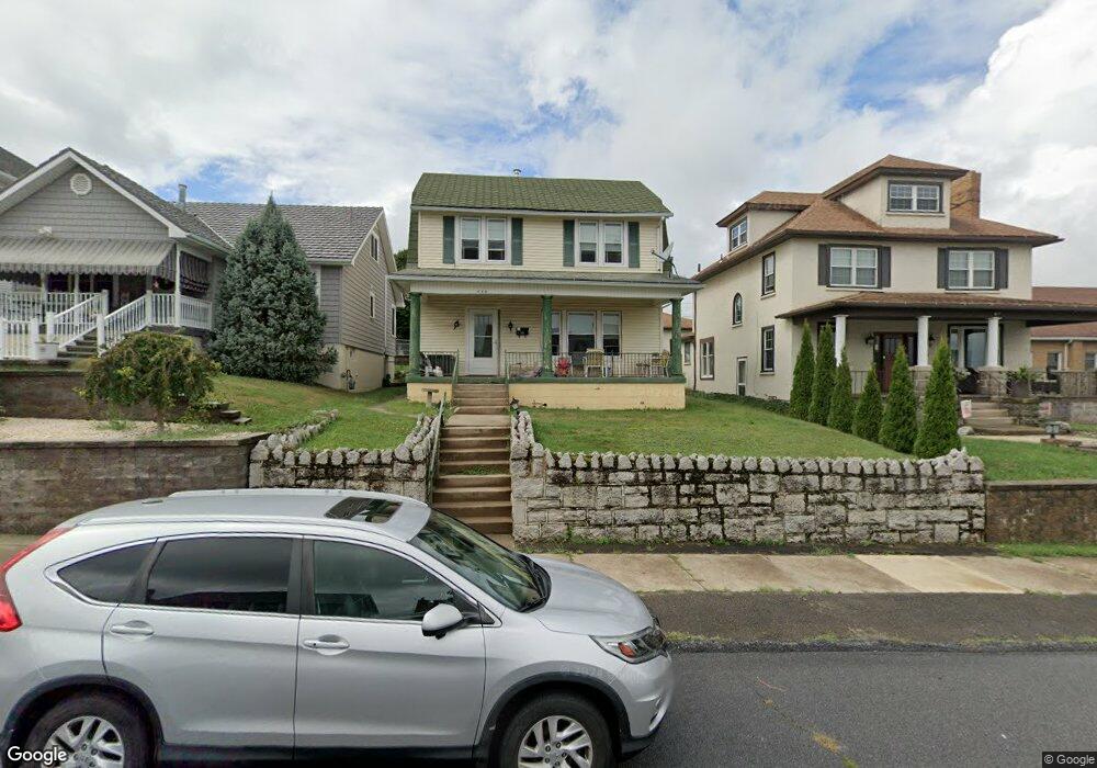 739 N Rebecca Ave, Scranton, PA 18504 - photo 1