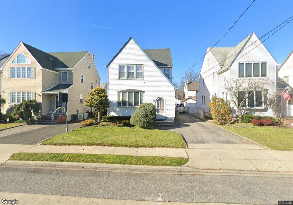 49 Liggett Rd, Valley Stream, NY 11581 - photo 1