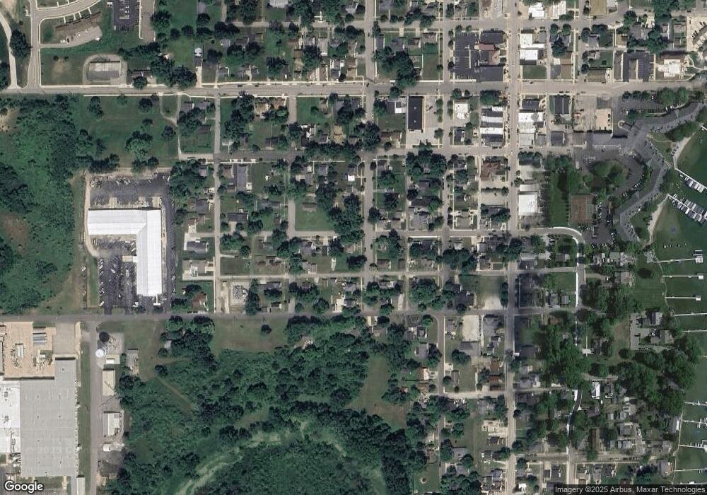 321 W Marmont St, Culver, IN 46511 - photo 1