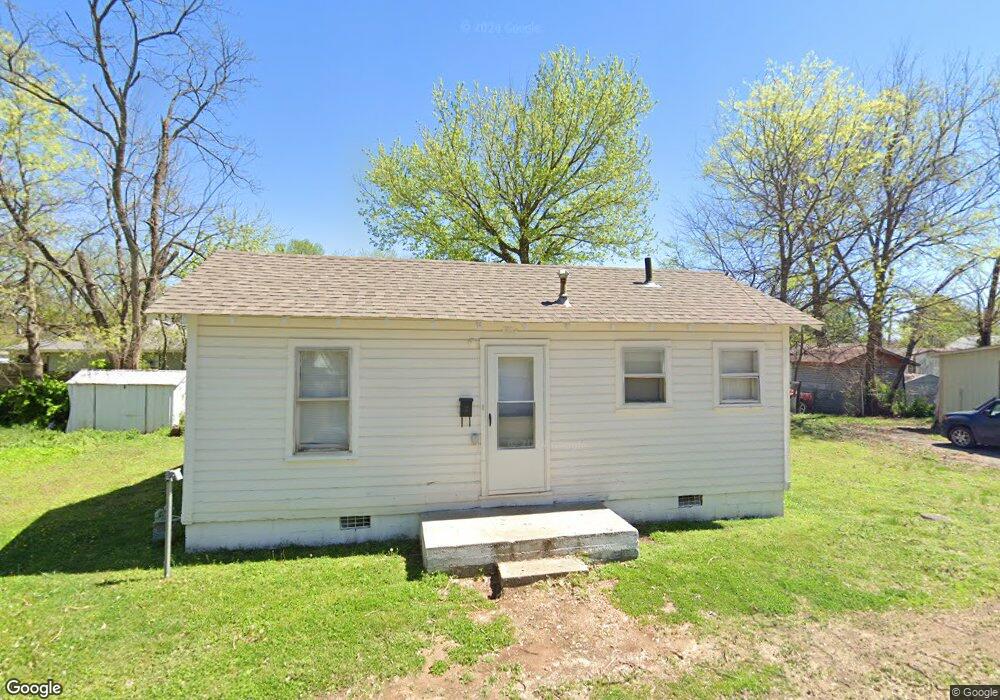 824 Lamer Ave, Tahlequah, OK 74464 - photo 1