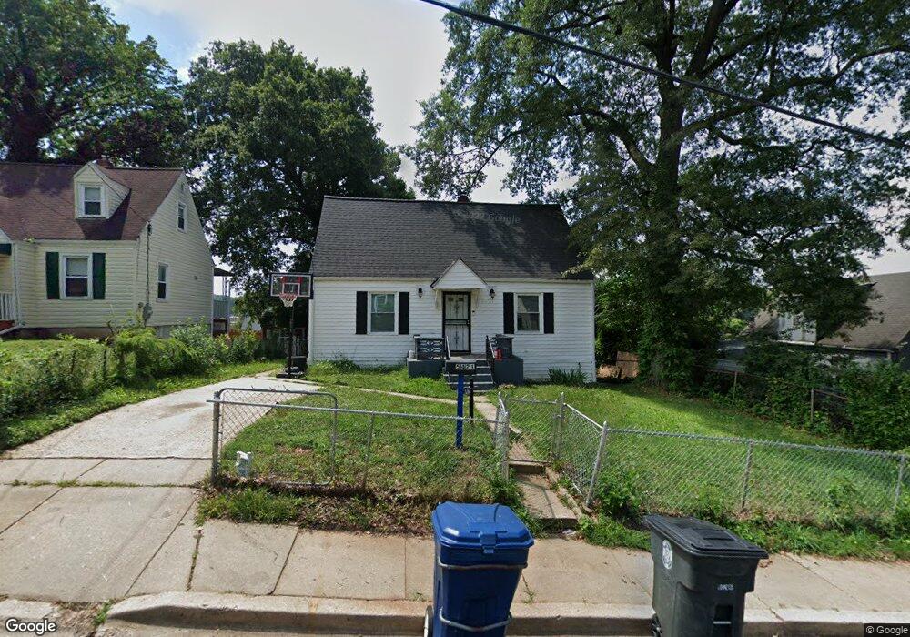 5421 Taussig Rd, Bladensburg, MD 20710 - photo 1