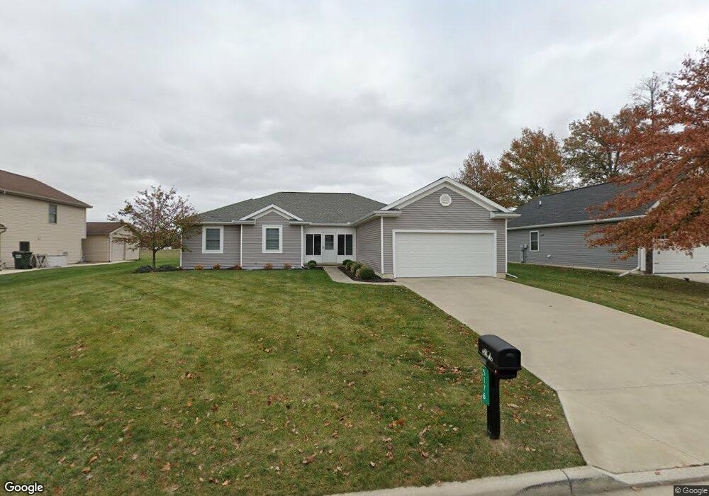 5176 Surrey Ln, Lima, OH 45807 - photo 1