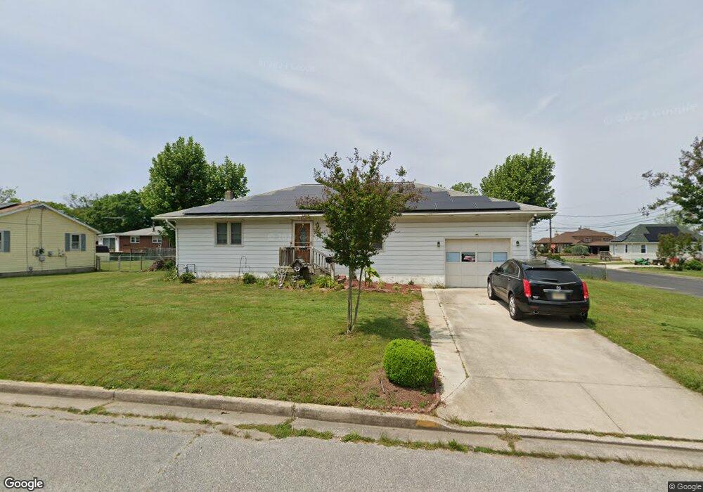 2 Spruce St, Penns Grove, NJ 08069 - photo 1