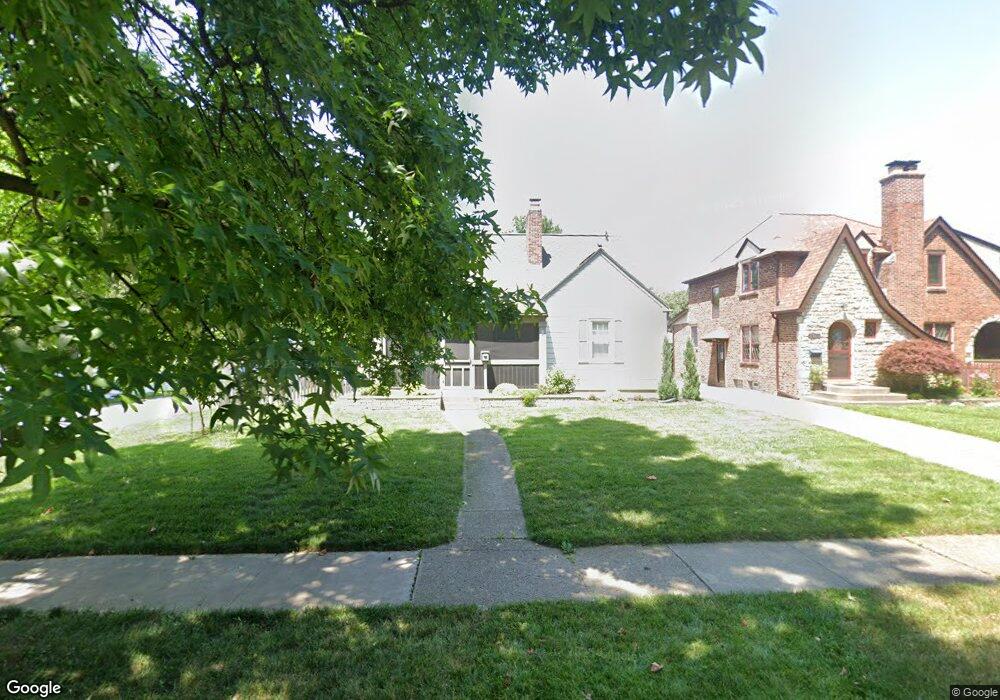 470 Fallis Rd, Columbus, OH 43214 - photo 1