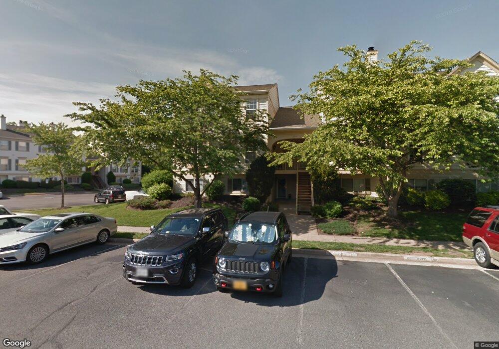 8141 Bayonet Way unit 202, Manassas, VA 20109 - photo 1