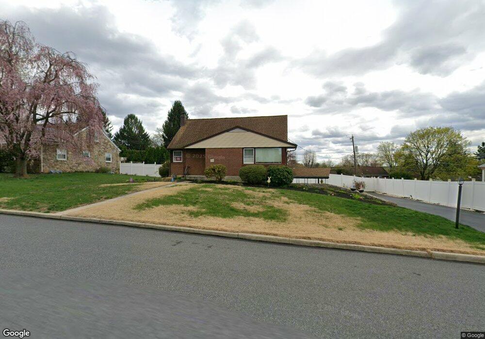 1132 Whitner Rd, Reading, PA 19605 - photo 1