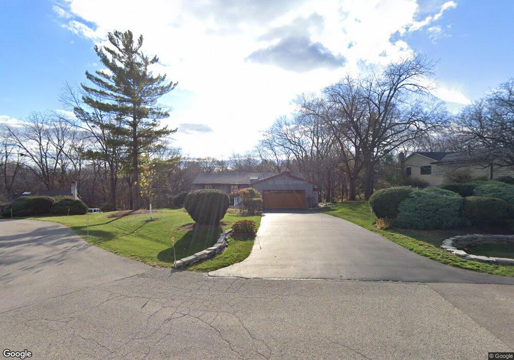 734 Hillside Ct, Algonquin, IL 60102 - photo 1