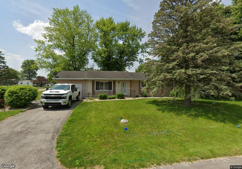 611 Maxine Dr, Ossian, IN 46777 - photo 1