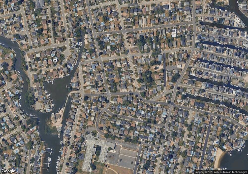 2677 Boundary Ln, Bellmore, NY 11710 - photo 1