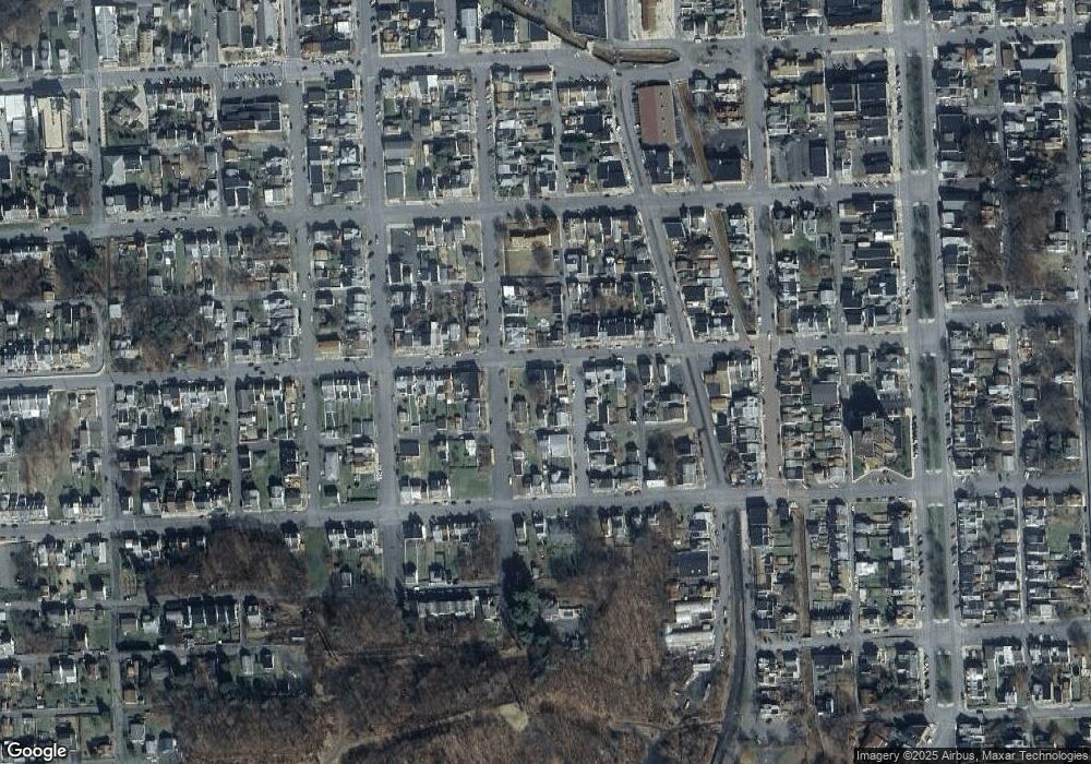 508 W Pine St, Shamokin, PA 17872 - photo 1