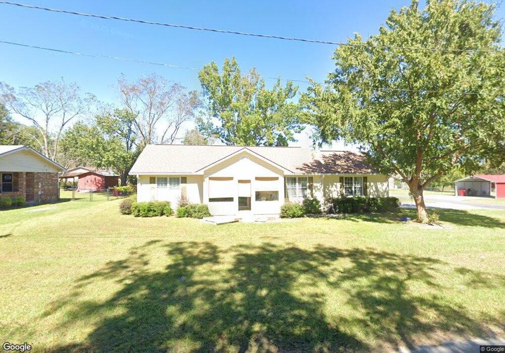 402 Mcgregor St, Blackshear, GA 31516 - photo 1