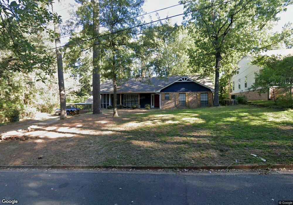 918 Spring Valley Dr, Nacogdoches, TX 75964 - photo 1