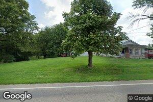 311 S 3rd St, Edwardsport, IN 47528