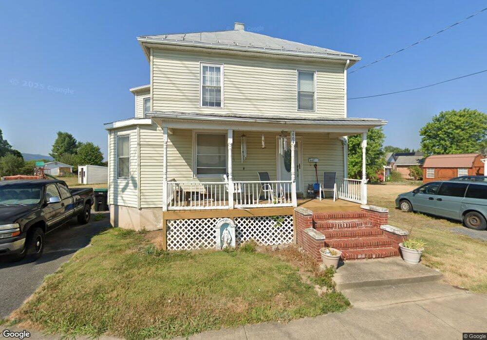 716 E Queen St, Strasburg, VA 22657 - photo 1