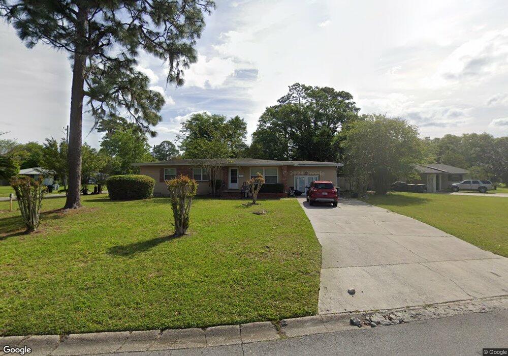 7103 Singapore Rd, Jacksonville, FL 32216 - photo 1
