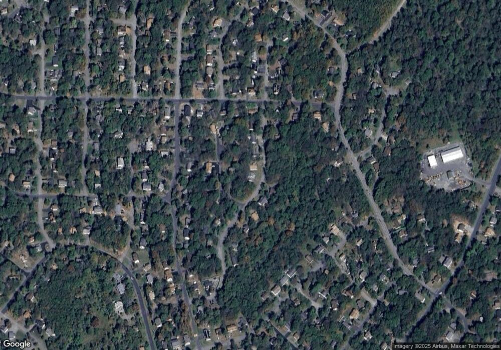 7039 Vista Dr, Tobyhanna, PA 18466 - photo 1