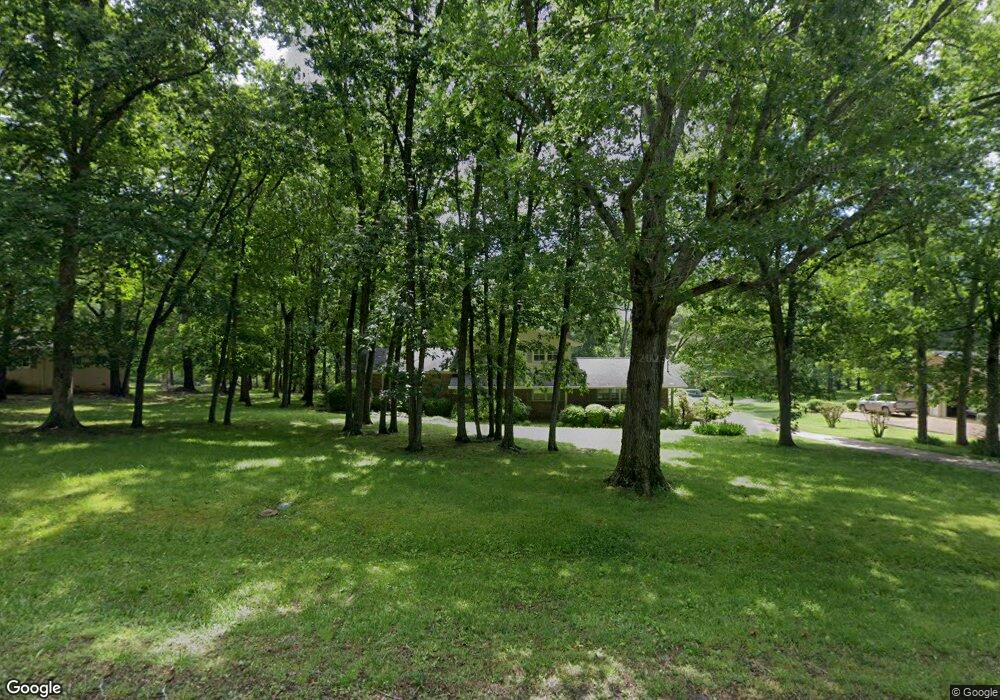 205 Greenbriar Ave, Shelbyville, TN 37160 - photo 1