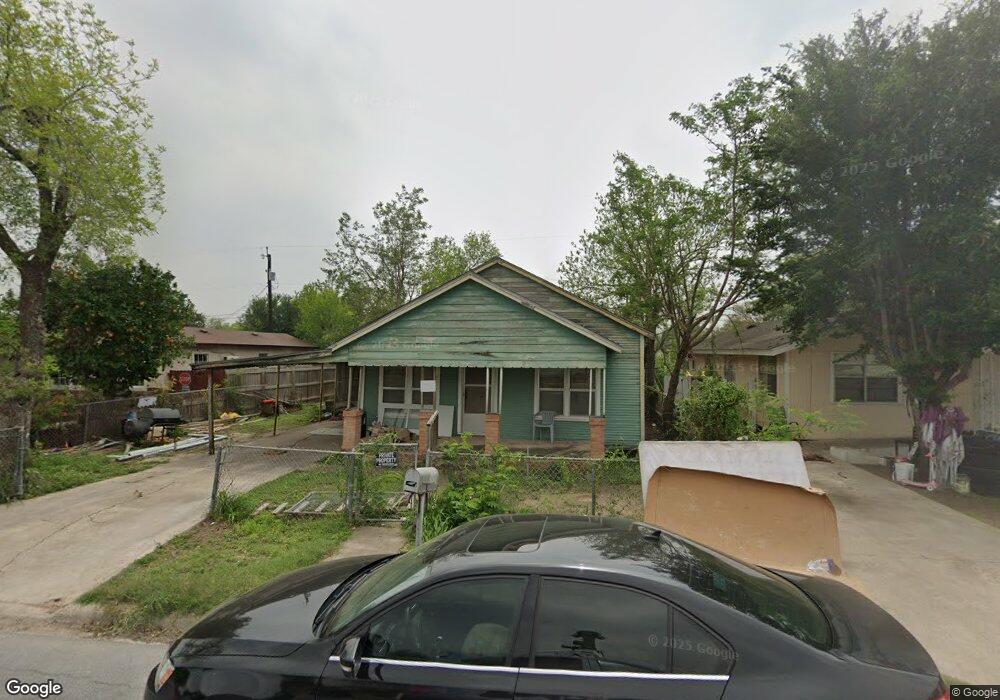 516 E Lucas Ave, Pharr, TX 78577 - photo 1