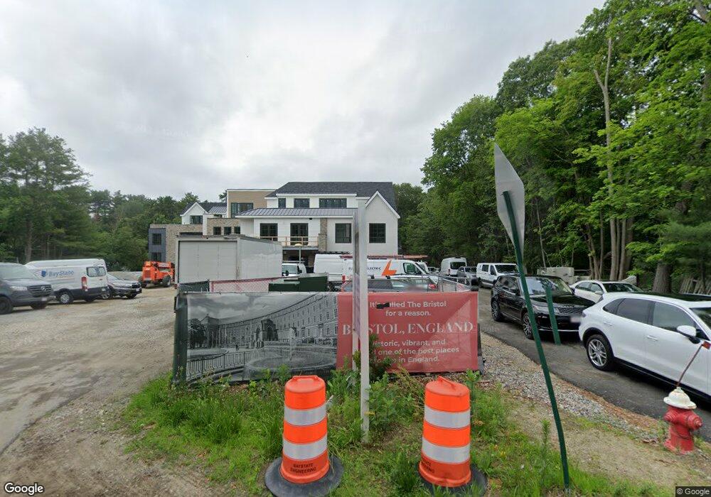 148 Weston Rd unit 302, Wellesley, MA 02482 - photo 1