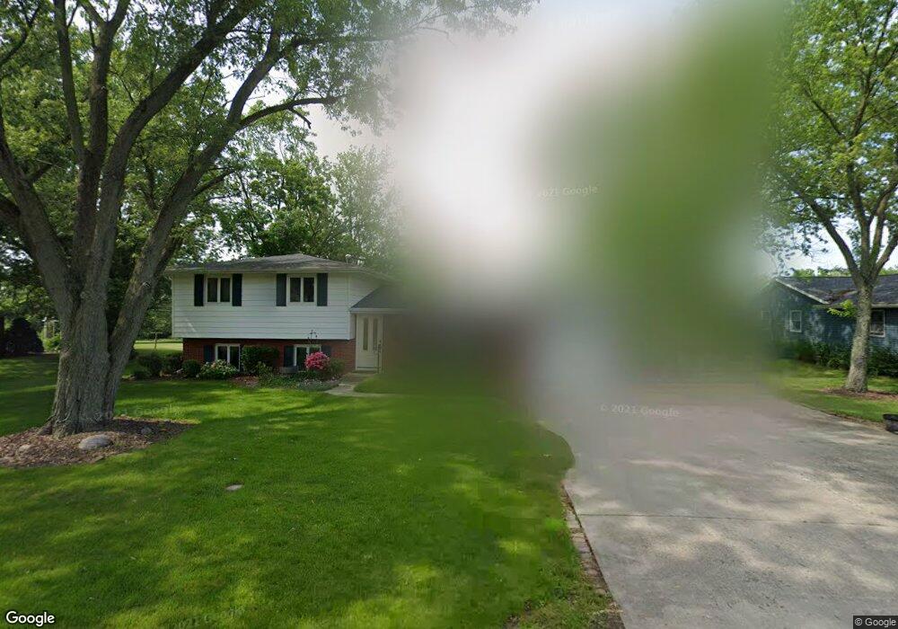 209 Hillcrest Rd, Bluffton, IN 46714 - photo 1