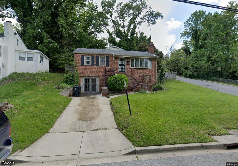 3501 28th Pkwy, Temple Hills, MD 20748 - photo 1