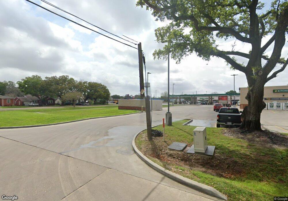 2008 Mary Ave, Bay City, TX 77414 - photo 1