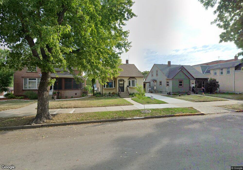 526 N State St, New Ulm, MN 56073 - photo 1