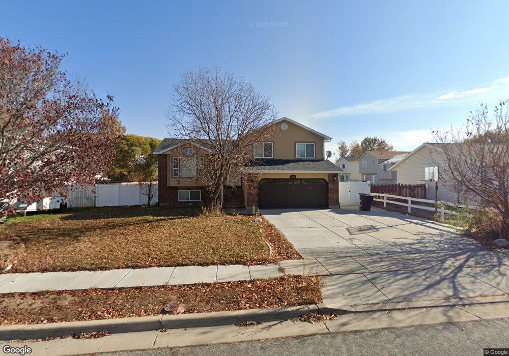 1954 N 2475 W, Clearfield, UT 84015 - photo 1