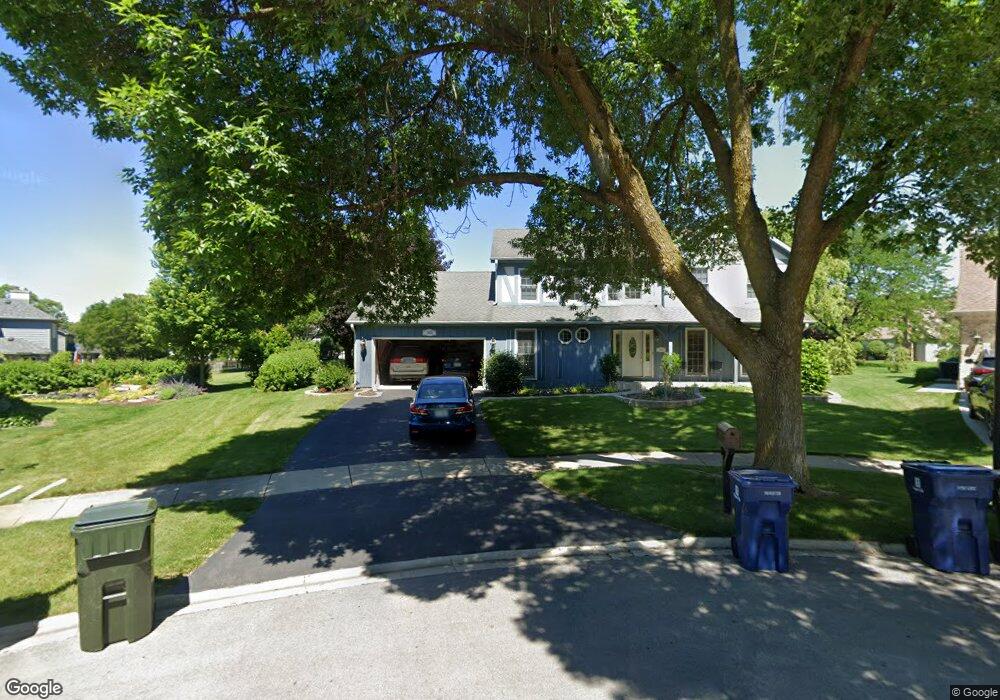 1405 Fallcreek Ct, Naperville, IL 60565 - photo 1