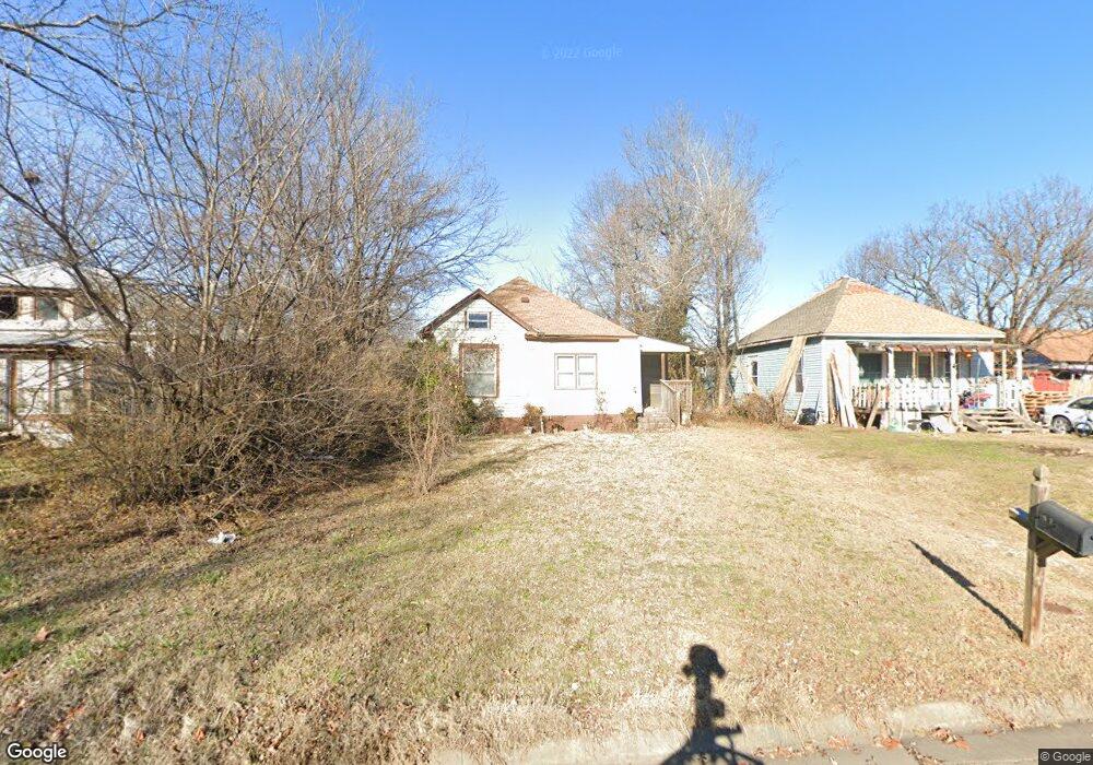 2319 Appleton Ave, Parsons, KS 67357 - photo 1