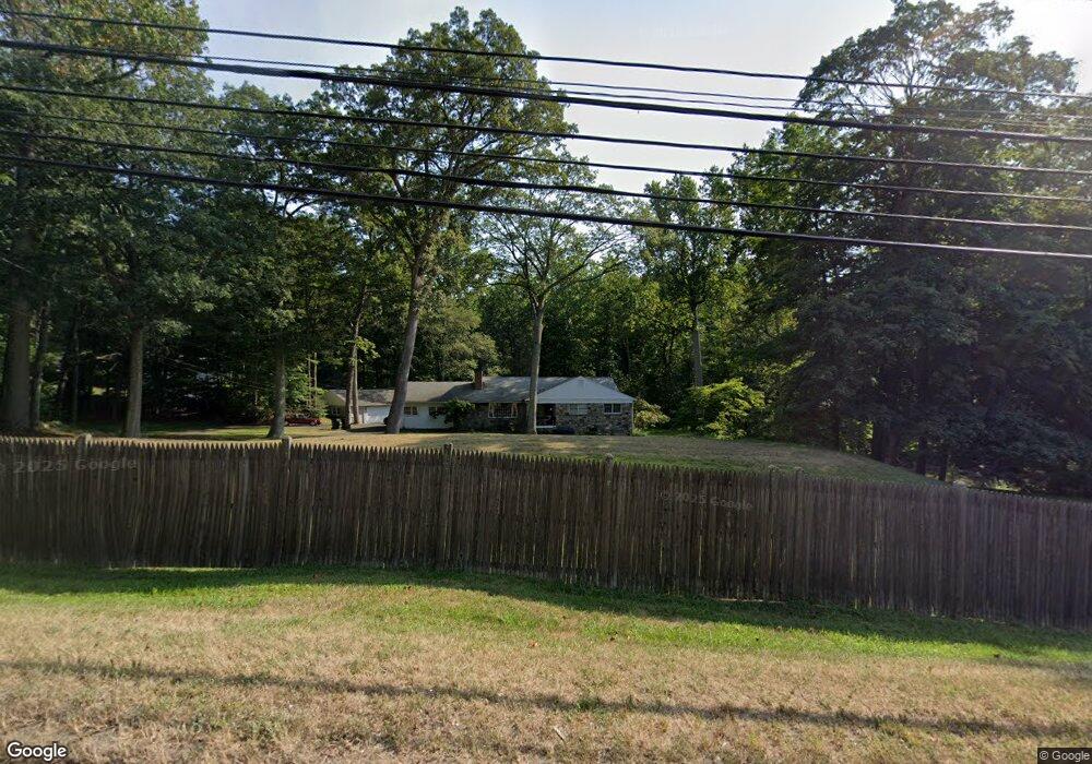 85 Weston Rd, Weston, CT 06883 - photo 1