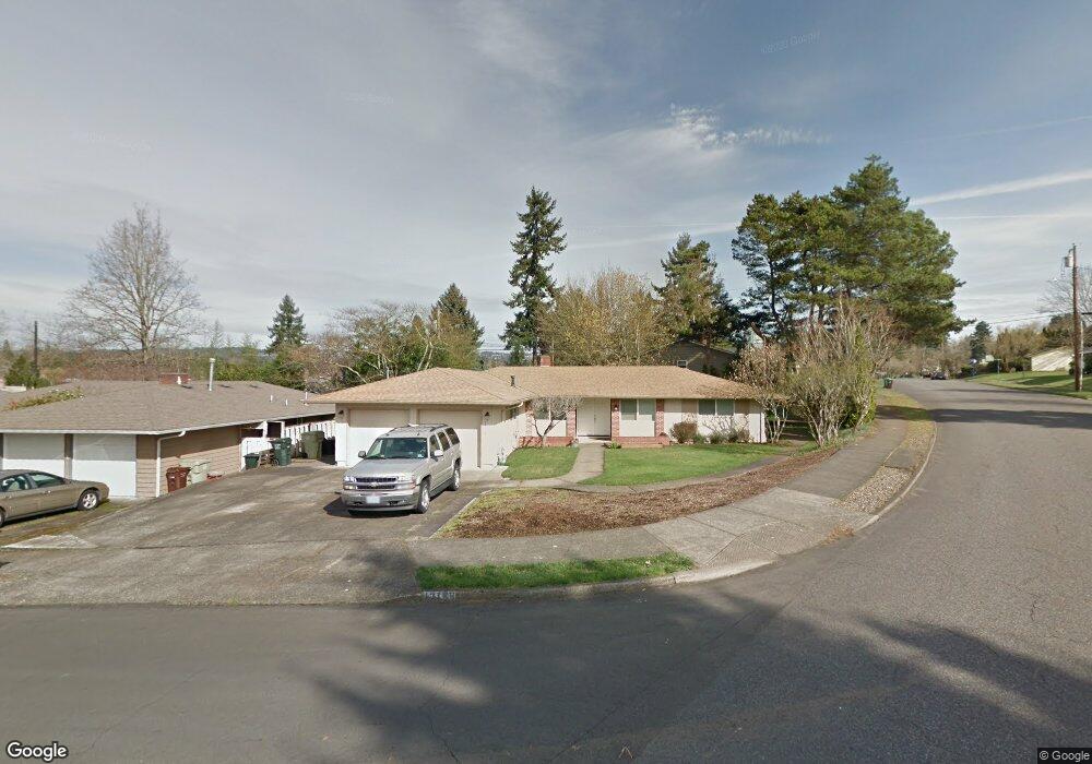 13185 SW Devonshire Dr, Beaverton, OR 97005 - photo 1