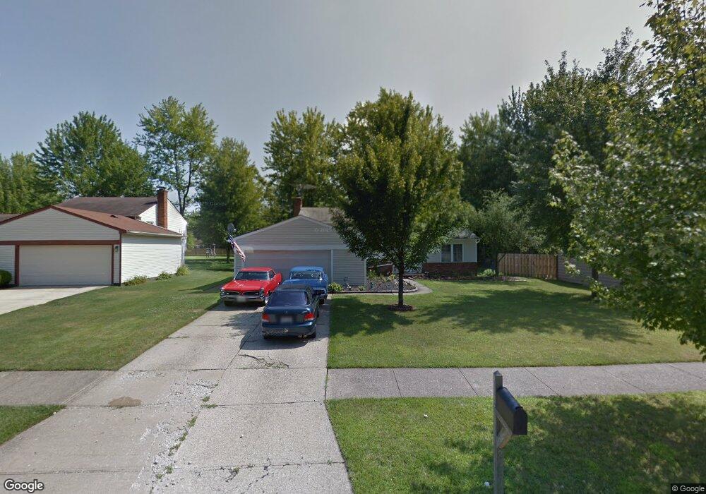 26743 Skyline Dr, Olmsted Falls, OH 44138 - photo 1