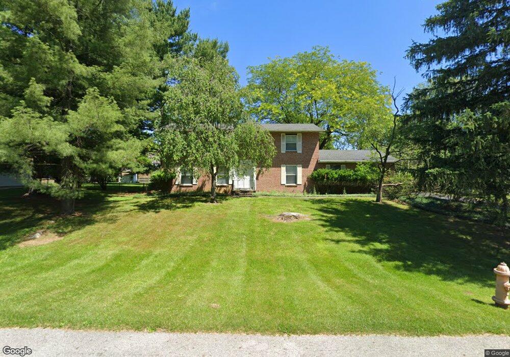 5584 Naiche Rd, Columbus, OH 43213 - photo 1