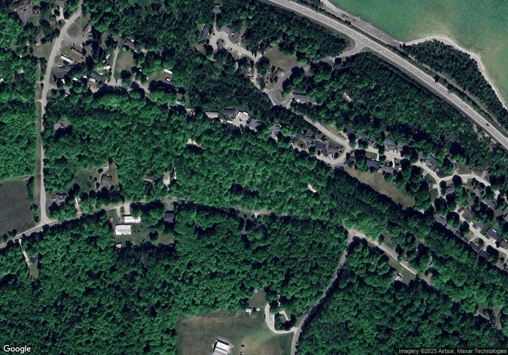 7589 Old 31 N, Charlevoix, MI 49720 - photo 1