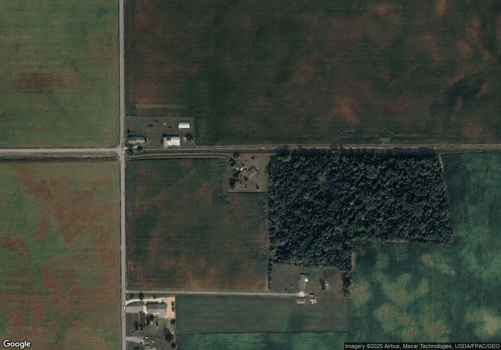 10992 Ashburn Rd, Wapakoneta, OH 45895 - photo 1