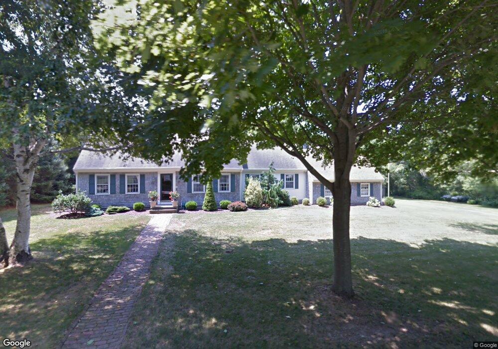 17 Circle Dr, Middletown, RI 02842 - photo 1