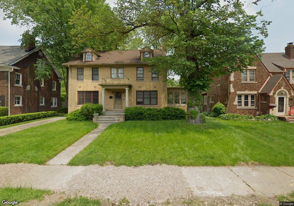 1310 Bedford Rd, Grosse Pointe Park, MI 48230 - photo 1