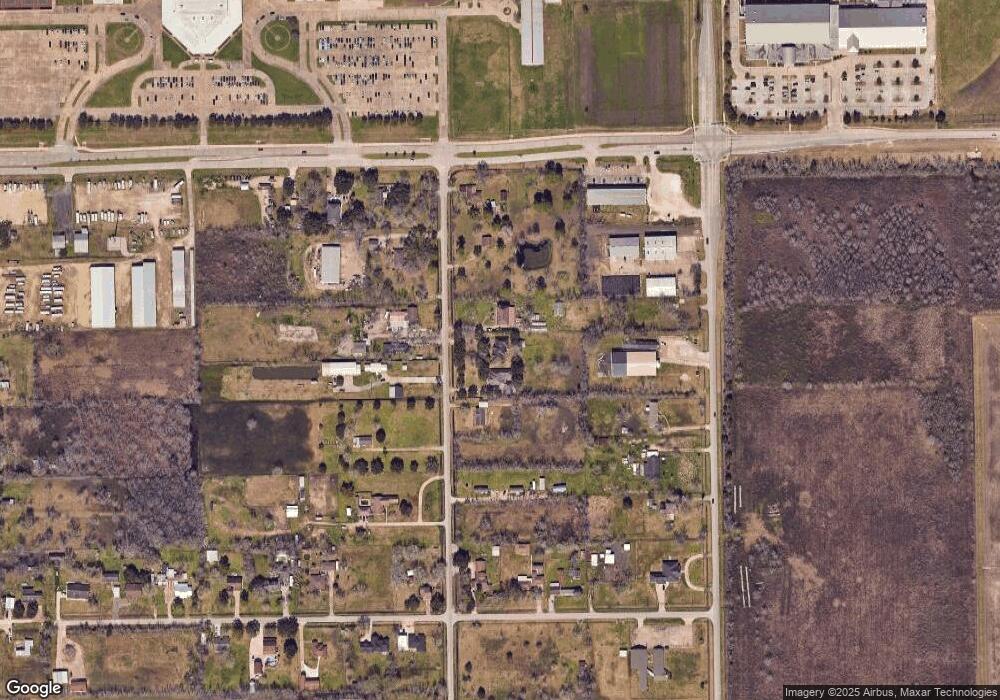 16909 Wellborne Rd, Pearland, TX 77584 - photo 1