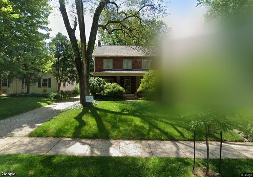 325 Piedmont Rd, Columbus, OH 43214 - photo 1