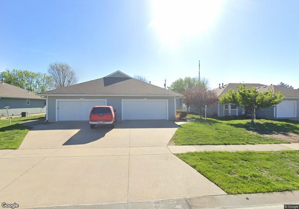 3360 SW Chelsea Cir, Topeka, KS 66614 - photo 1