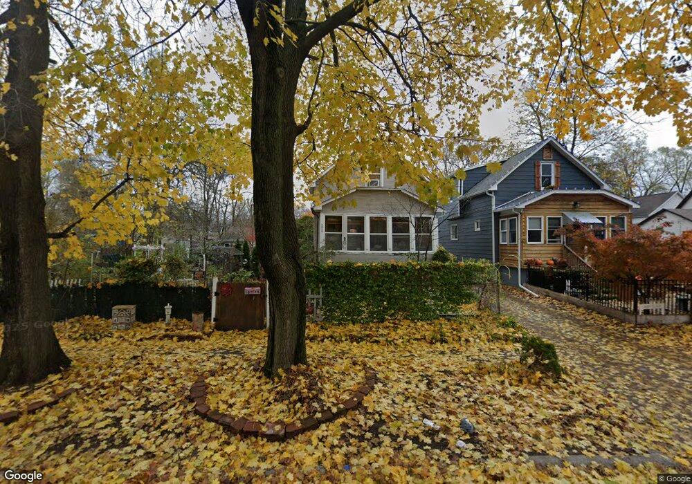 1015 Cedar St, Port Huron, MI 48060 - photo 1