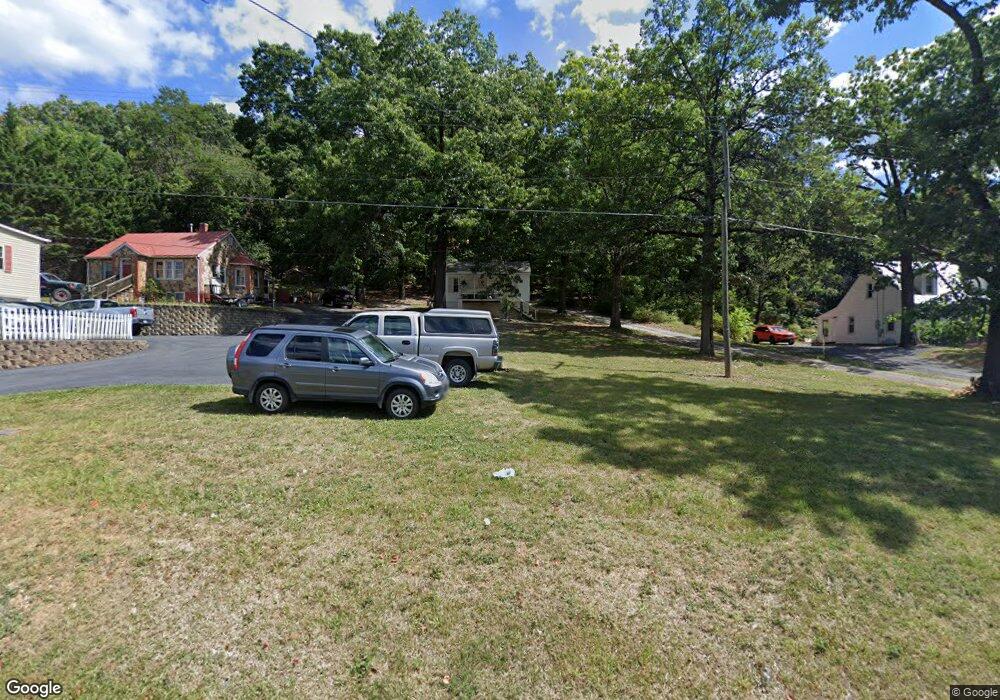 554 Lee Jackson Hwy, Staunton, VA 24401 - photo 1