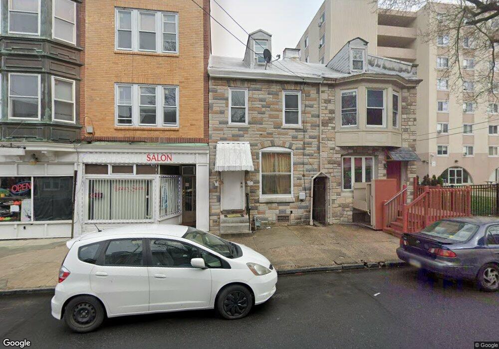 135 N 10th St, Reading, PA 19601 - photo 1