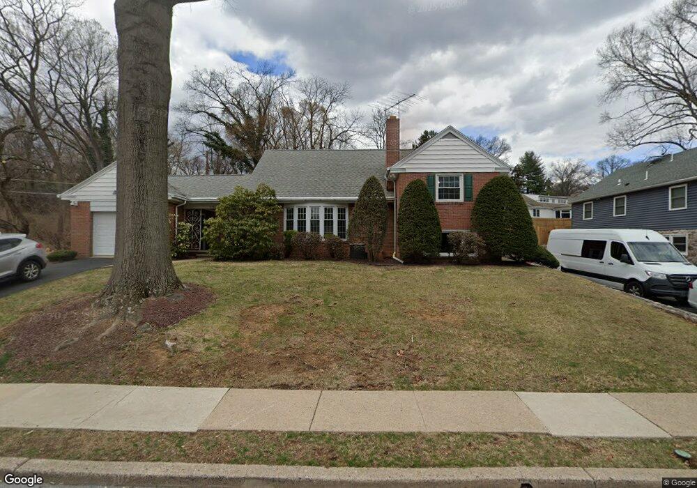 2701 Orchard Ln, Reading, PA 19606 - photo 1