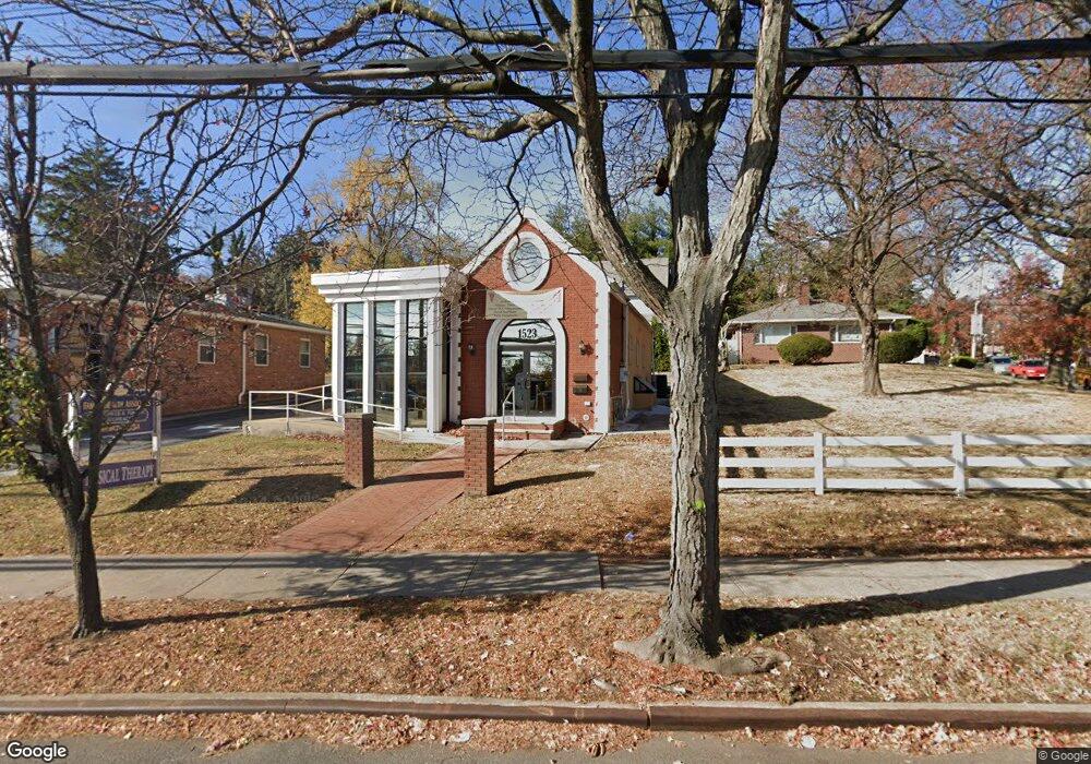 1523 Richmond Rd unit B, Staten Island, NY 10304 - photo 1