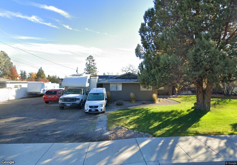 3224 SW 27th St, Redmond, OR 97756 - photo 1